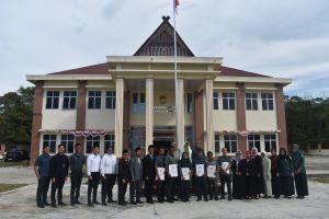 Pengadilan Agama Padangsidimpuan Laksanakan Penyerahan Simbolis SK P3K