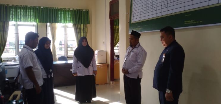 briefing sekretaris 24 oktober